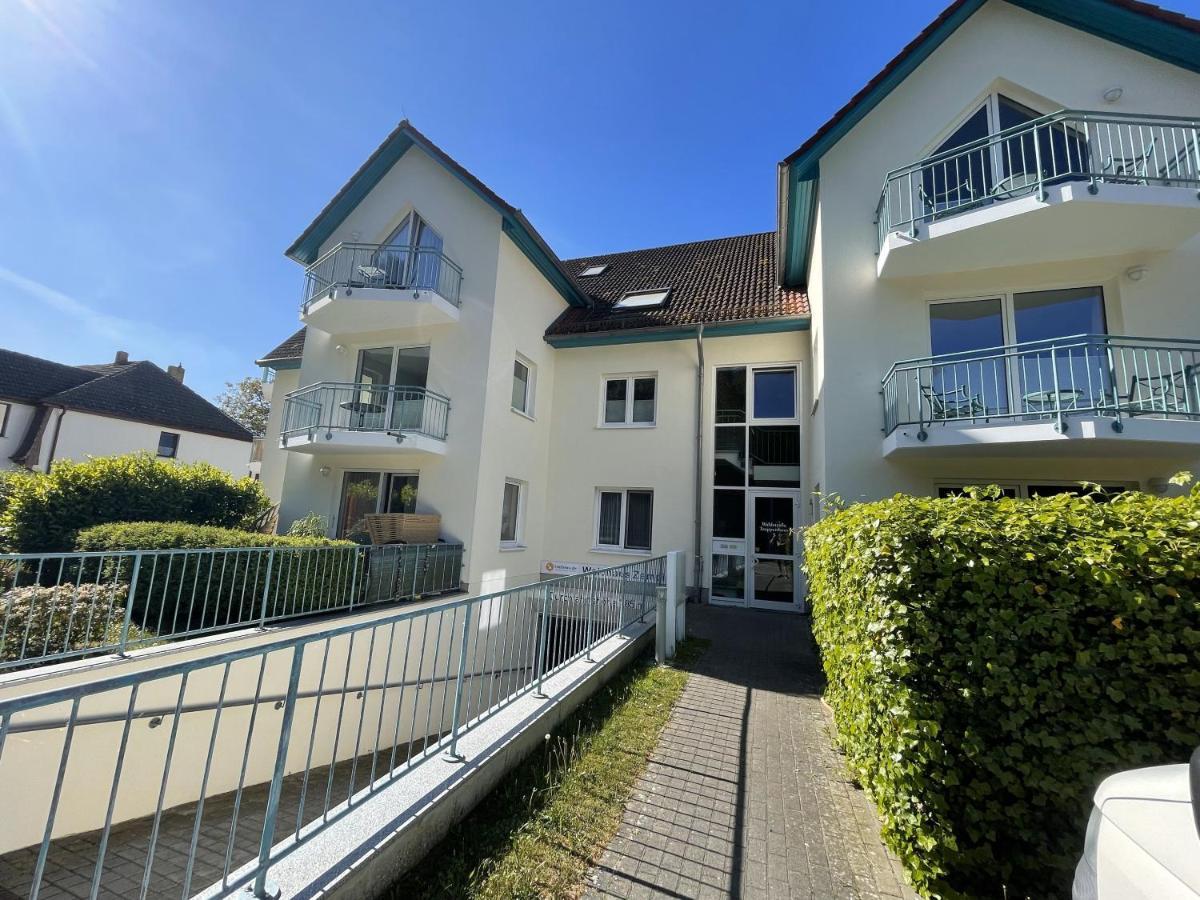Apartment Lotte Zempin Esterno foto