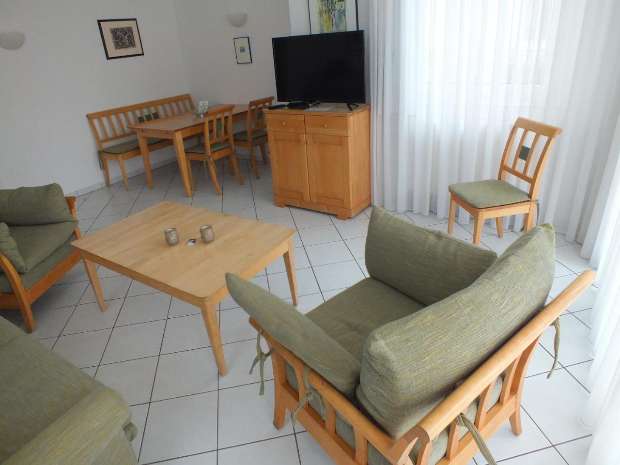 Apartment Lotte Zempin Esterno foto